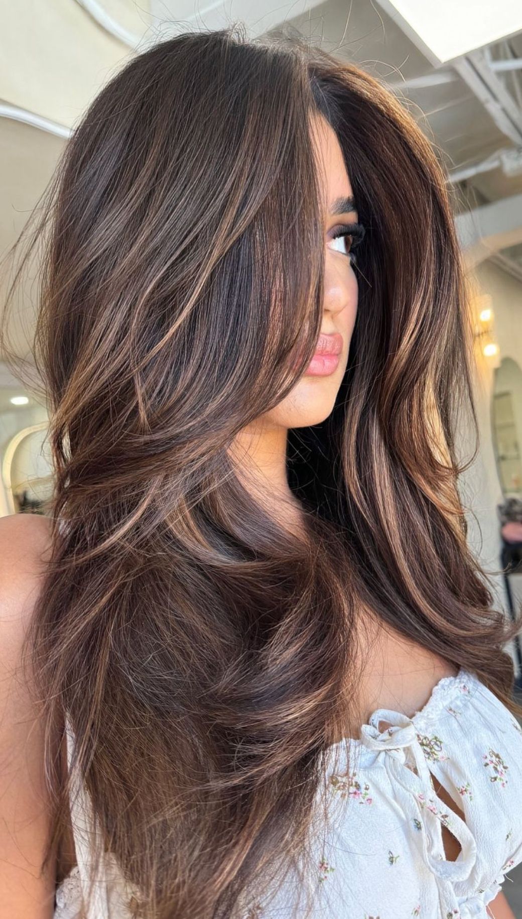 tóc nhuộm caramel brown balayage hè 2026