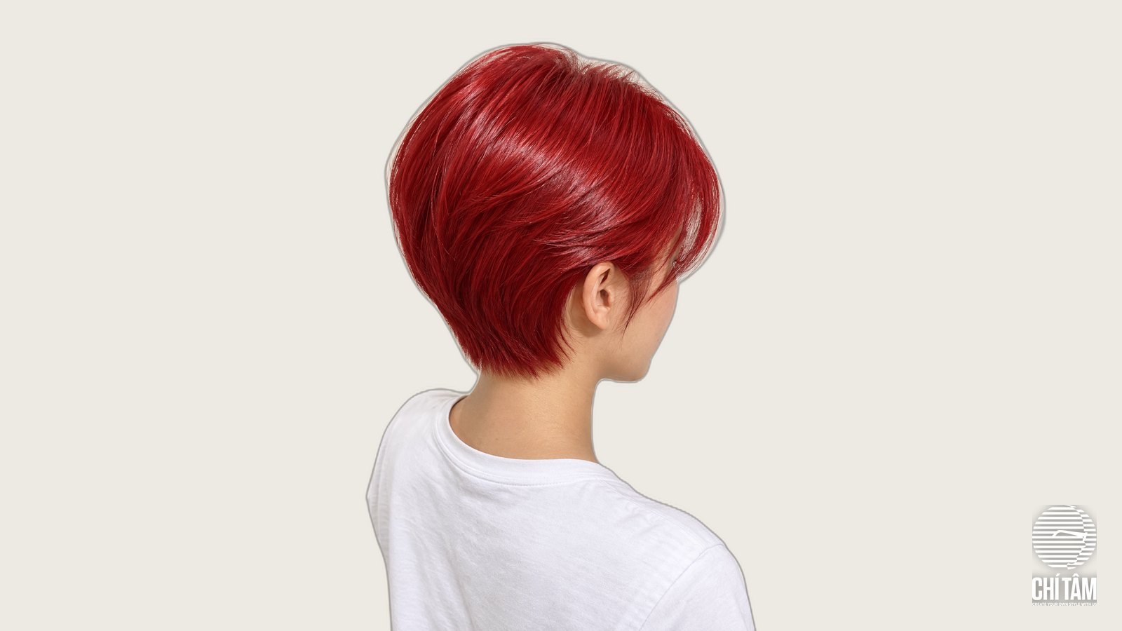 Tóc pixie đỏ ớt góc chéo sau, màu đỏ đều từ chân tóc
