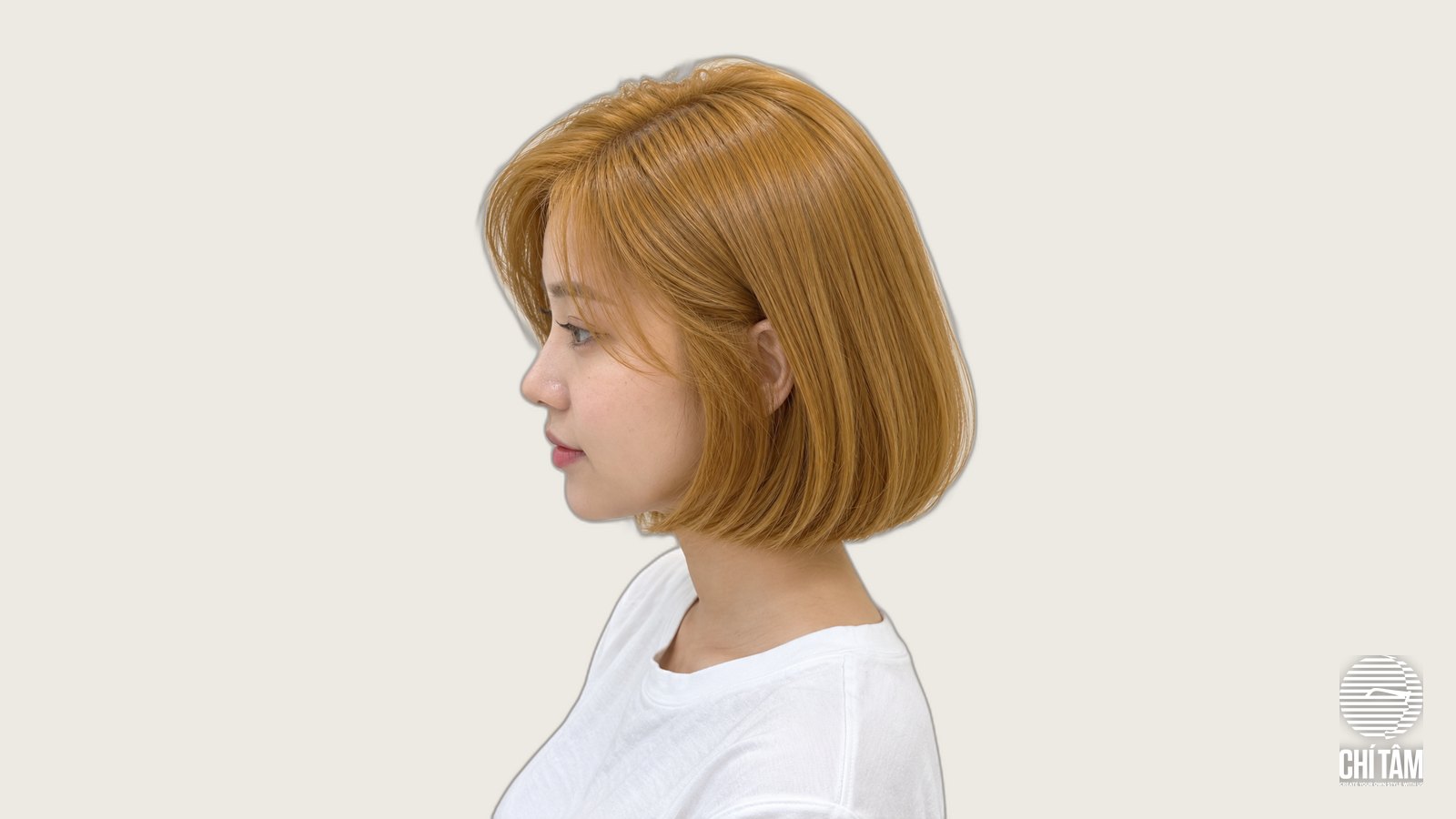 Tóc vàng nghệ mustard cho tóc bob ngắn nhìn nghiêng